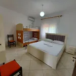 فيلة Rexhaj